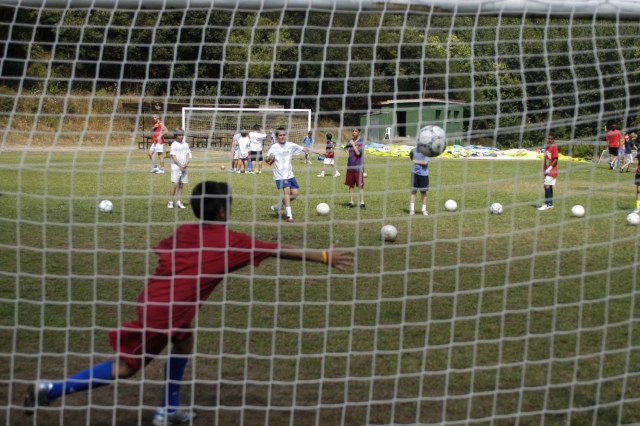 Attaccante contro il portiere 